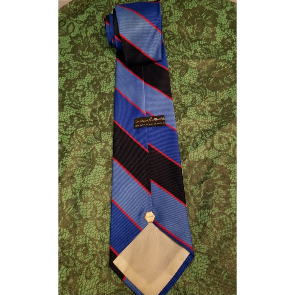Vintage Chadwick by Wembley Necktie - Picture 3 of 3